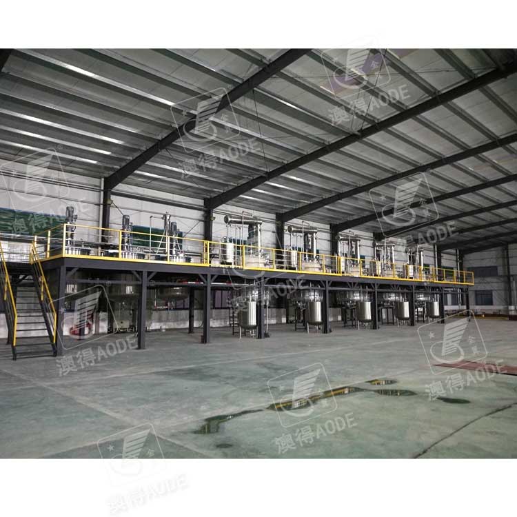 5000L油(yóu)墨反應(ying)釜生産(chǎn)線