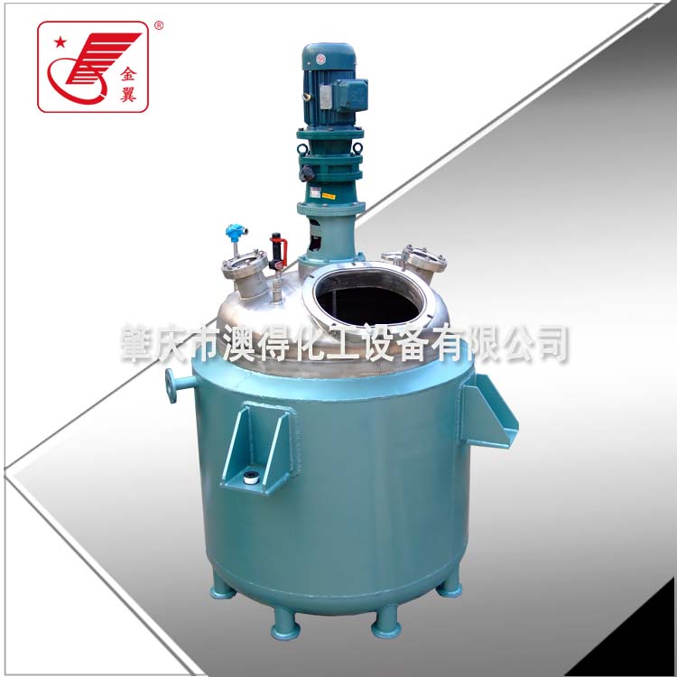 1000L不鏽鋼電加熱(re)反應釜