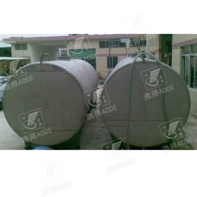 卧式儲罐(guan)
