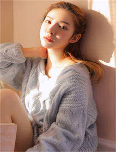 村里最后一个男人/插一插射一射