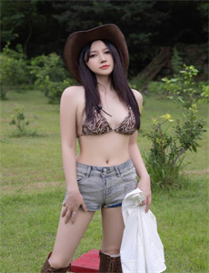 腿张大点我就可以吃到扇贝了图,国产精品扒开腿做爽爽爽A片小说